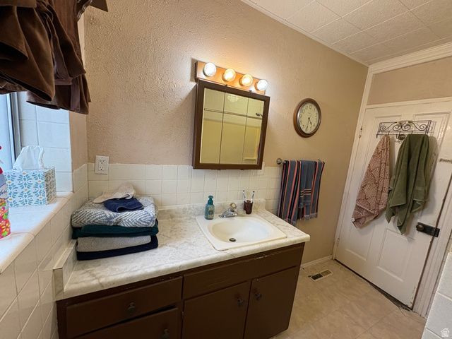 6167 S 2800 W, Lake Shore, UT 84660