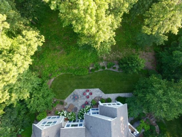 4350 S Oak Pointe Court, Grand Rapids, MI 49525