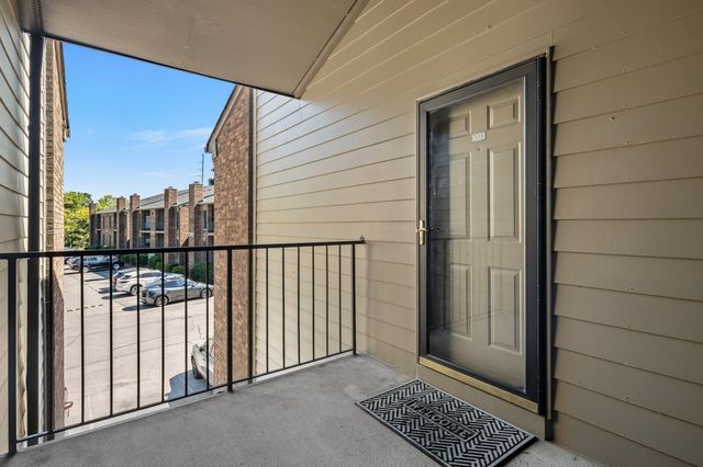 322 Sloan Rd, Nashville, TN 37209