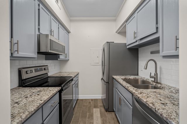 322 Sloan Rd, Nashville, TN 37209