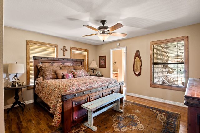 161 Flach Ranch Rd, Comfort, TX 78013