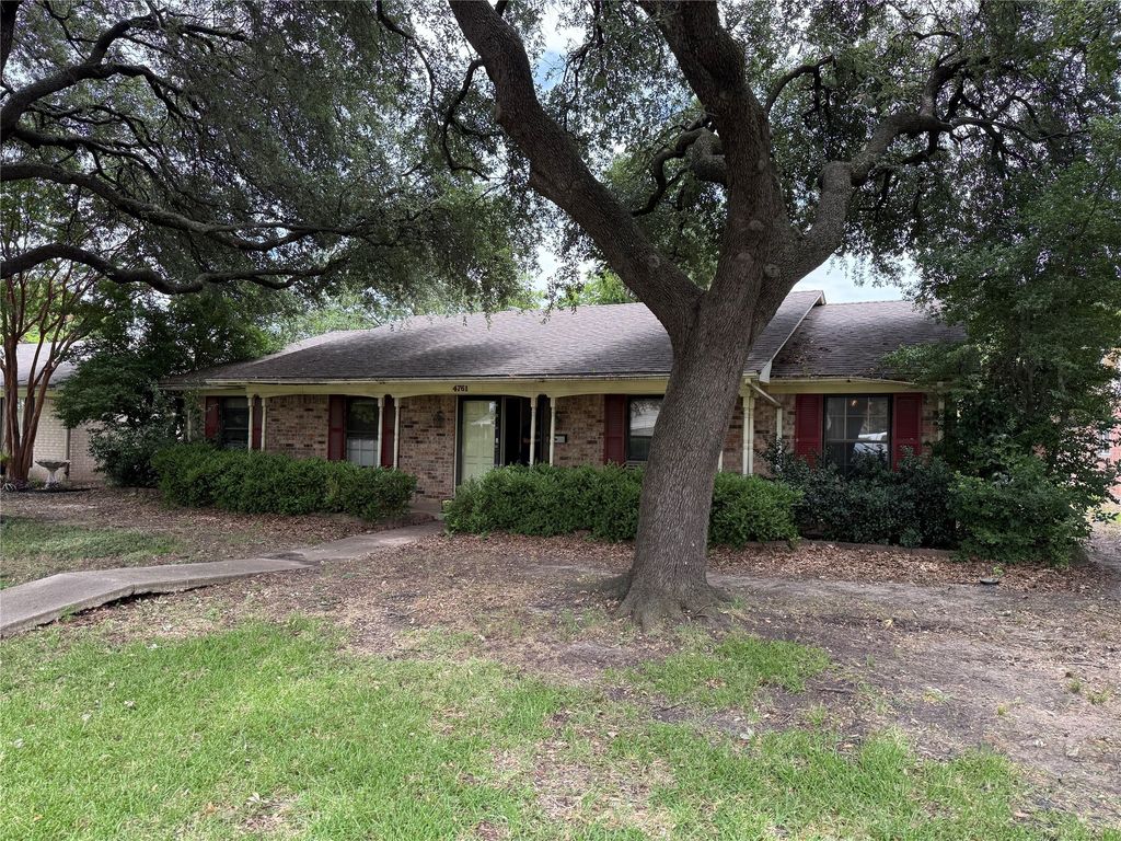 4761 Preston Trail Drive, Mesquite, TX 75150