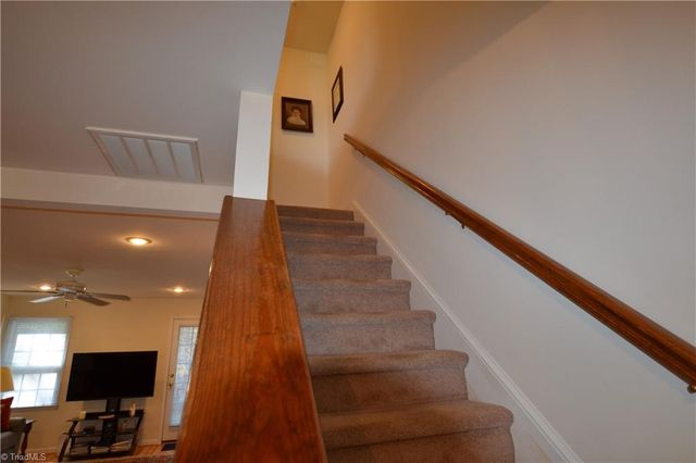 525 Highland Park Drive H, Eden, NC 27288