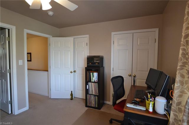 525 Highland Park Drive H, Eden, NC 27288