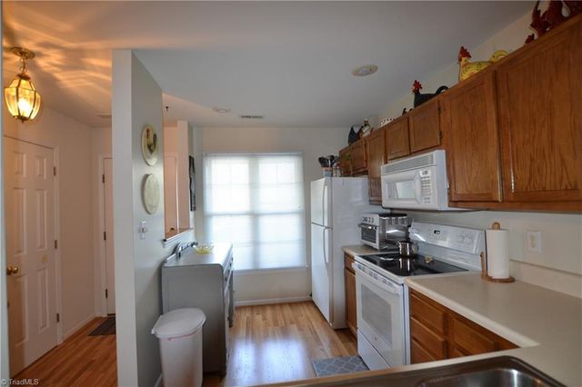 525 Highland Park Drive H, Eden, NC 27288