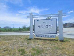 722-726 Ramsar Road, Galveston, TX 77550