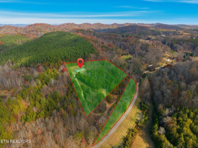 550 Happy Hollow Rd, Madisonville, TN 37354