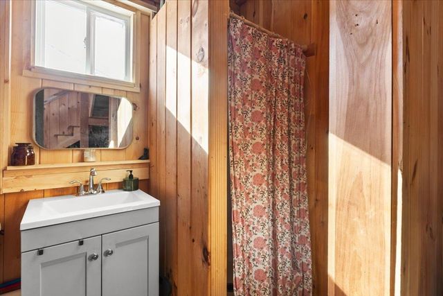 19 Elm Street, Lancaster, NH 03584