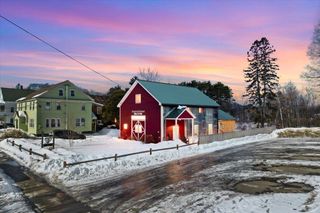 19 Elm Street, Lancaster, NH 03584