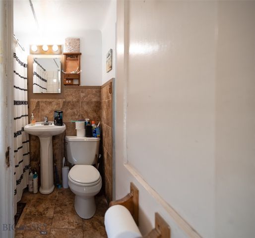 31 N Dakota, Dillon, MT 59725