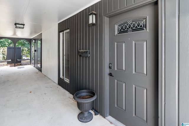 3017 Massey Rd Apt C, Vestavia Hills, AL 35216