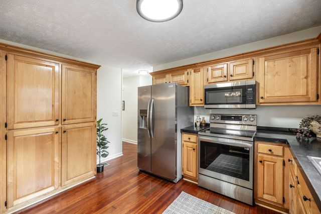 258 Fire Tower Rd, Lebanon, TN 37090