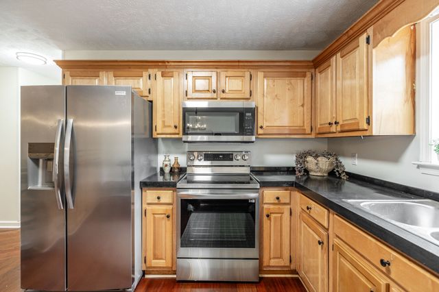 258 Fire Tower Rd, Lebanon, TN 37090