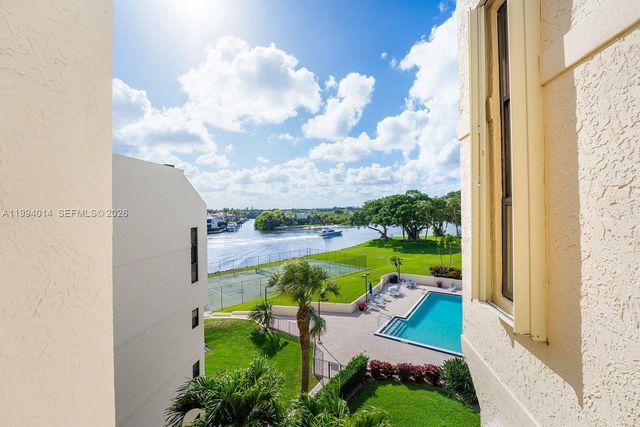 364 Golfview Road 505, North Palm Beach, FL 33408