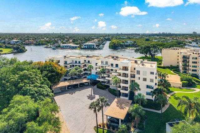 364 Golfview Road 505, North Palm Beach, FL 33408