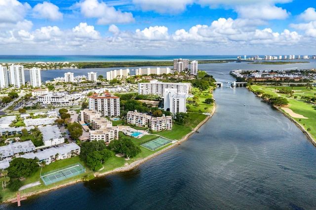 364 Golfview Road 505, North Palm Beach, FL 33408
