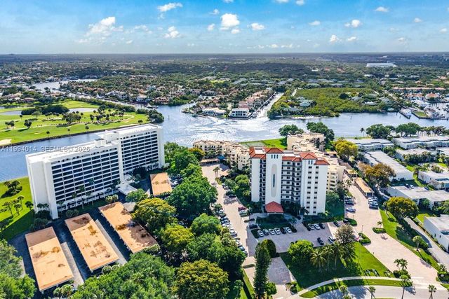 364 Golfview Road 505, North Palm Beach, FL 33408