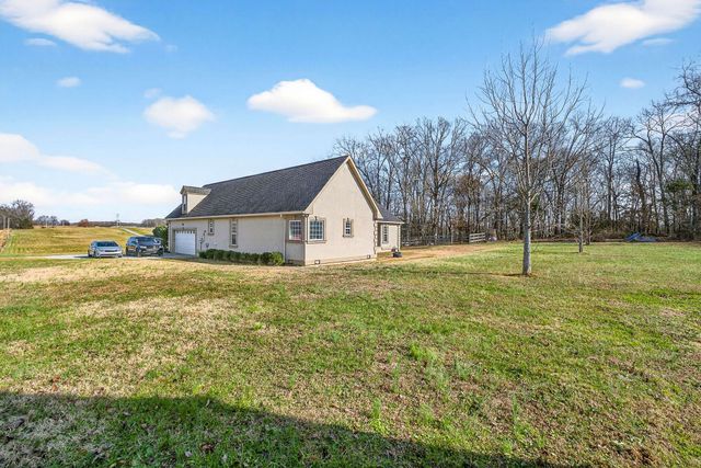 205 Lbl Dr, Mcminnville, TN 37110