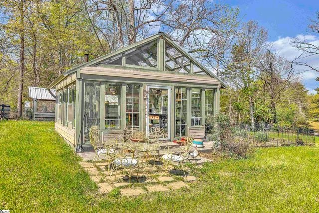 40 Harding Drive, Greenville, SC 29609