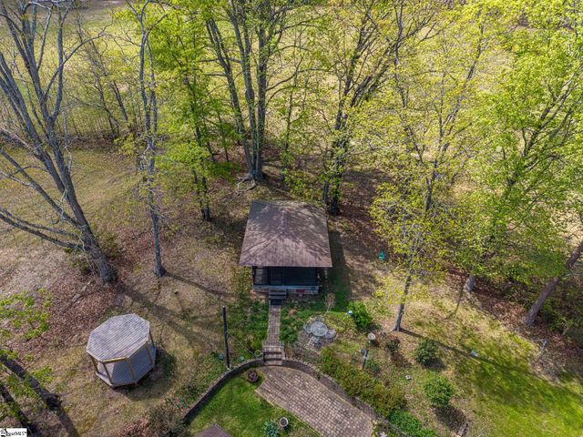40 Harding Drive, Greenville, SC 29609