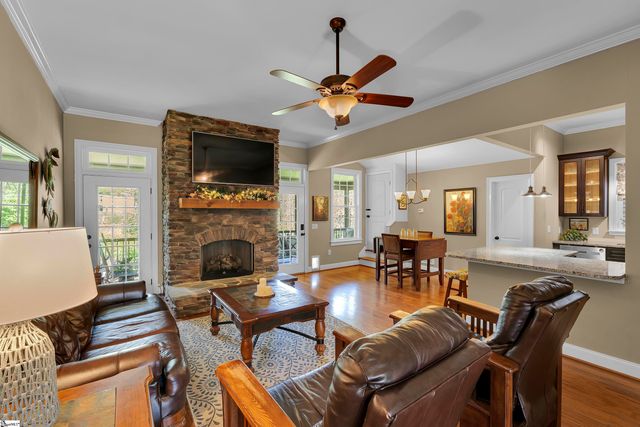 40 Harding Drive, Greenville, SC 29609