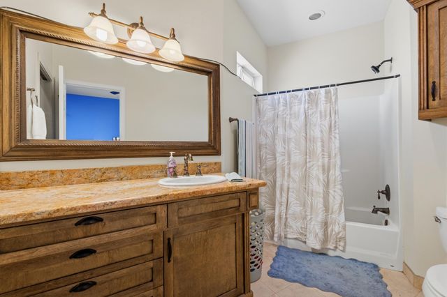 95 Marquez Road, Los Lunas, NM 87031