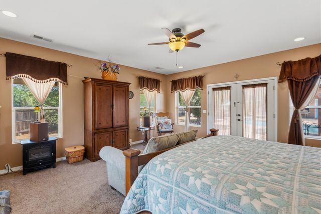 95 Marquez Road, Los Lunas, NM 87031