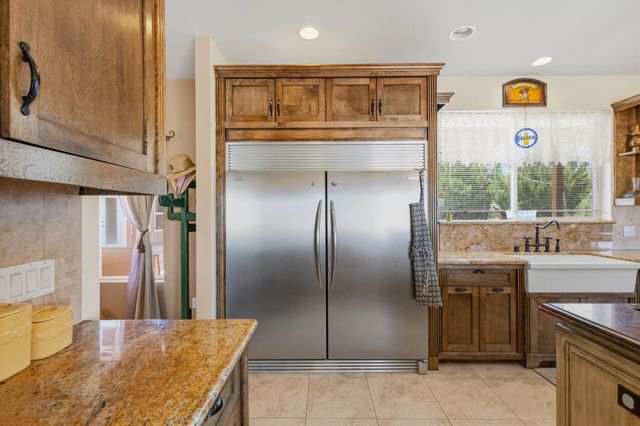 95 Marquez Road, Los Lunas, NM 87031