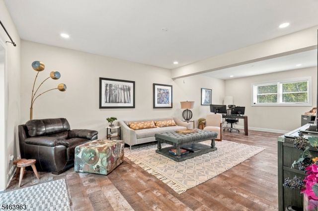 1036 Scenic Dr, Jefferson Twp., NJ 07438