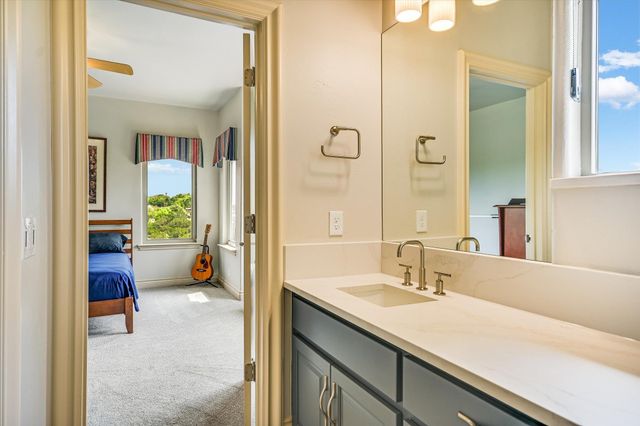 3504 Josh LN, Austin, TX 78730