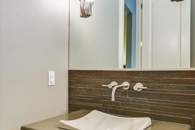 3504 Josh LN, Austin, TX 78730