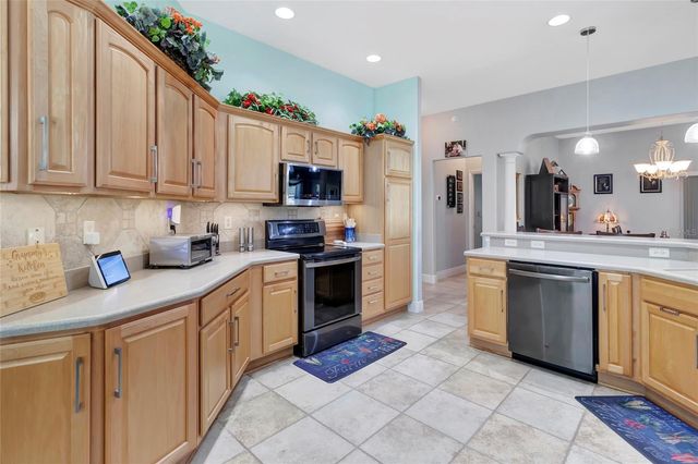 4190 COUNTY ROAD 121D, Wildwood, FL 34785