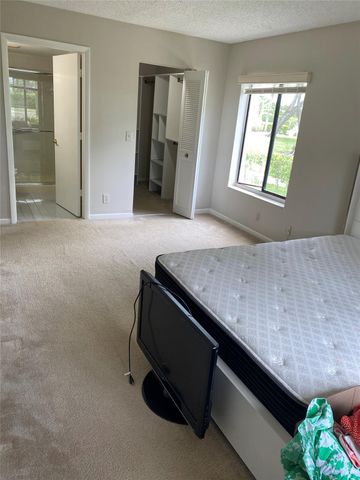 1013 Green Pine Blvd H1, West Palm Beach, FL 33409