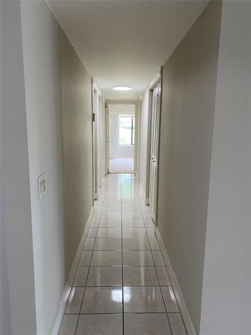 1013 Green Pine Blvd H1, West Palm Beach, FL 33409