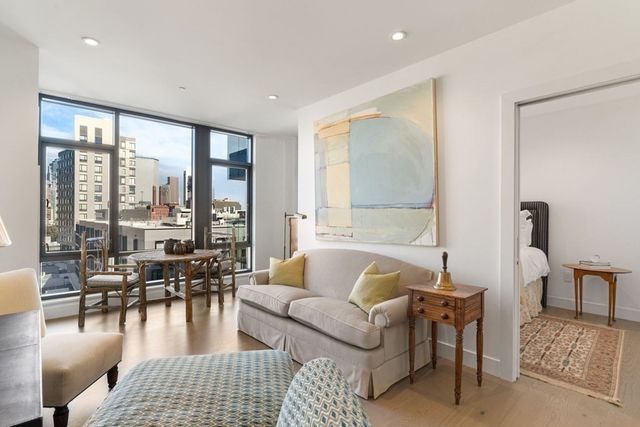 40 Traveler St 712, Boston, MA 02118