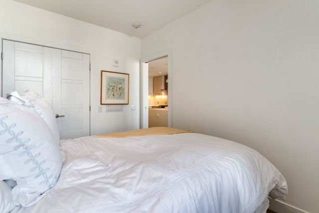 40 Traveler St 712, Boston, MA 02118