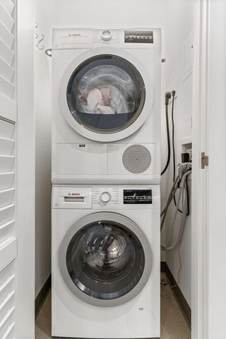 40 Traveler St 712, Boston, MA 02118