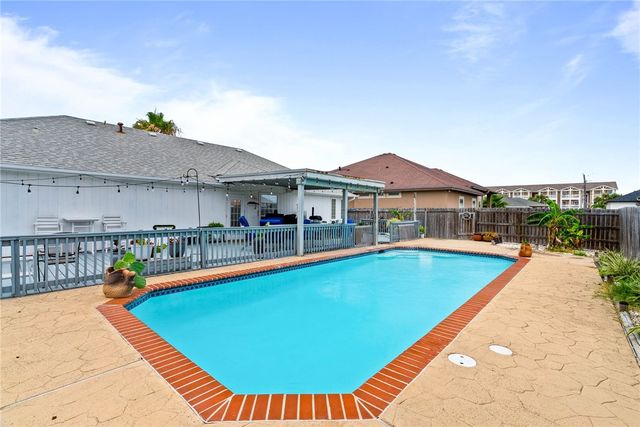 15814 Almeria Ave, Corpus Christi, TX 78418