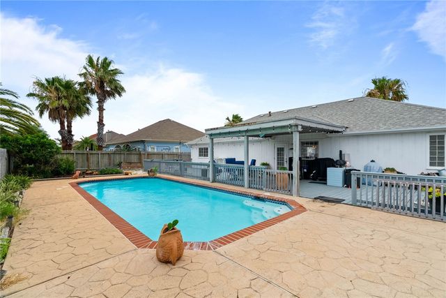 15814 Almeria Ave, Corpus Christi, TX 78418