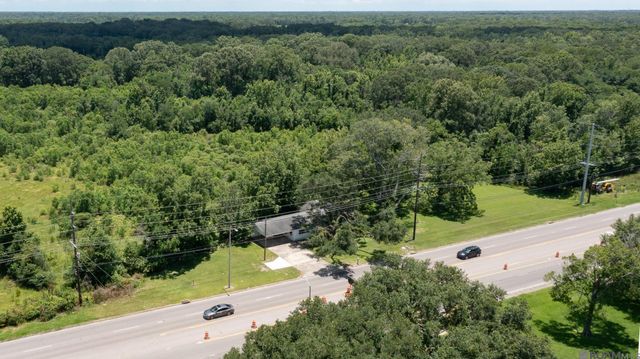 3160 La 19 Highway, Zachary, LA 70791