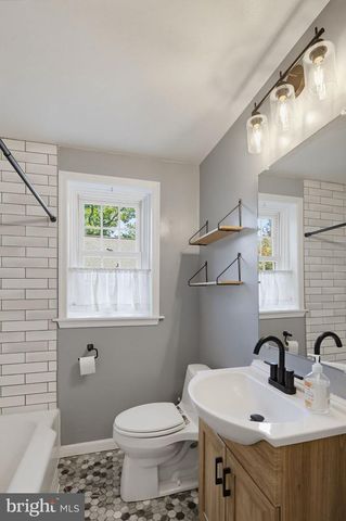 1306 CHURCH HILL DR, Pikesville, MD 21208