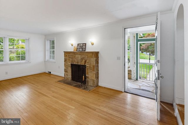 1306 CHURCH HILL DR, Pikesville, MD 21208