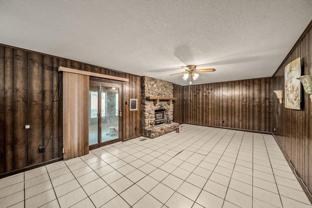 922 Kings Mountain Dr, Little Rock, AR 72211