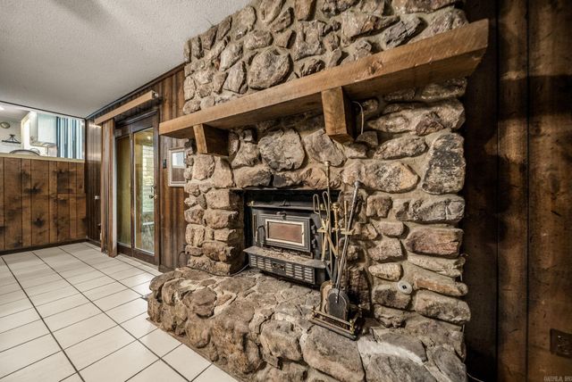 922 Kings Mountain Dr, Little Rock, AR 72211