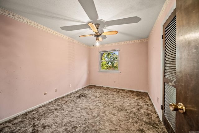 922 Kings Mountain Dr, Little Rock, AR 72211