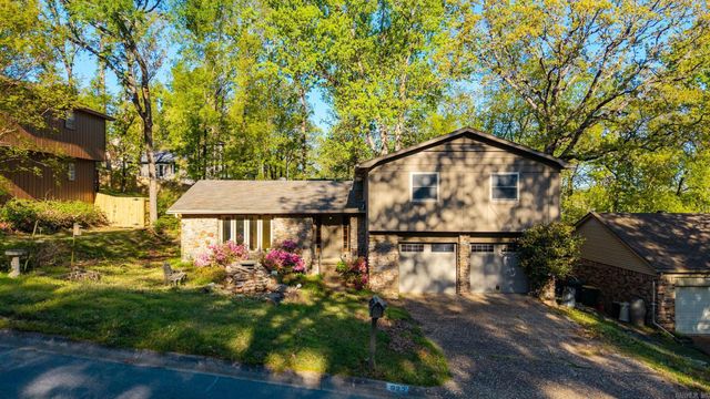 922 Kings Mountain Dr, Little Rock, AR 72211