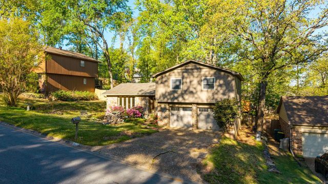 922 Kings Mountain Dr, Little Rock, AR 72211