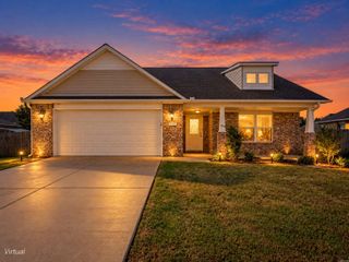157 Harvick Circle, Cabot, AR 72023