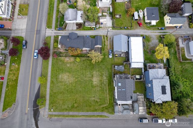 2801 N McCarver Street, Tacoma, WA 98403
