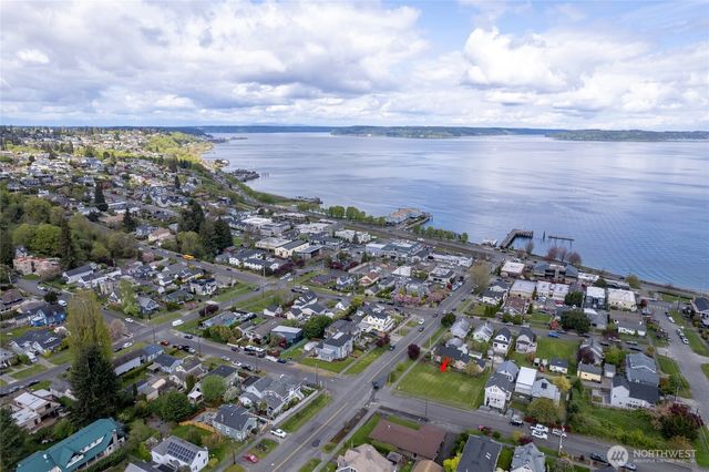 2801 N McCarver Street, Tacoma, WA 98403